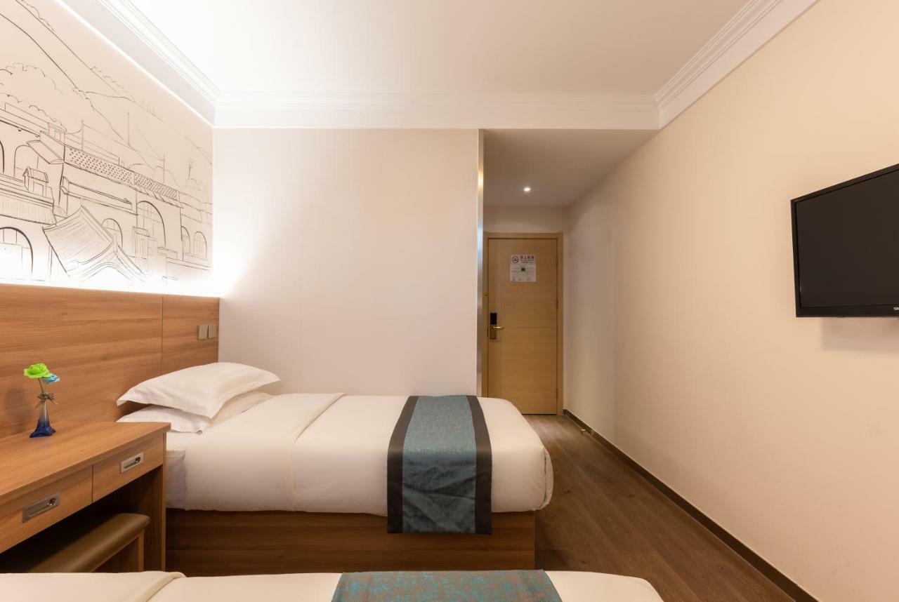 Zhong An Hotel Beijing Former Residence Of Journalist Edgar Snow -Free Laundry Service,Free Freshly Ground Coffee,Provide Tourism And Ticketing Service ,English Service ,Near Tian'Anmen Forbidden City,Wangfujing Walking Street Buitenkant foto